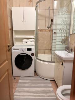 Modern Studio Tătărași - 2