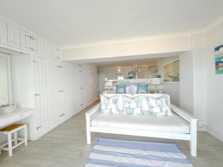 Harker Street Sea Facing Studio - 5