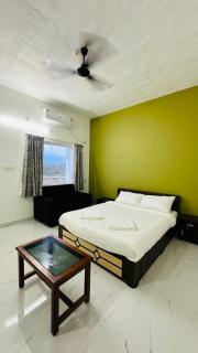 Mountain Breeze Neyyans - 5