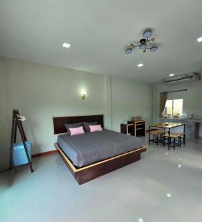 Aonang Riverside Home - 8