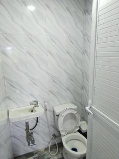 Minesview Transient Unit beside Minesview Park only - 8