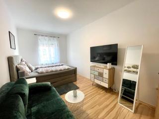 Elegante Wohnung mit Balkon - Nähe Stadthalle - 4