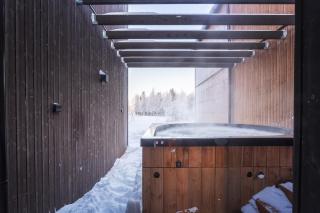 Stay North - Joiku - Kaira - 9