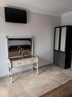 MorningMist Boutique 27 Room 2 - 9