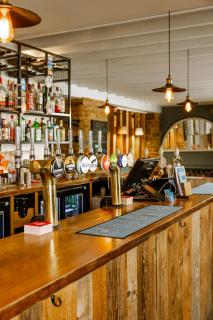 The Sun Inn At Hook Norton - 4