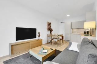 Central apartment with free garage parking - 7
