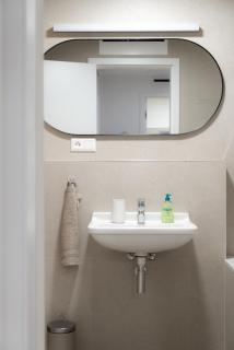 Central apartment with free garage parking - 5