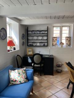 Madam Bundsens Huse - 4