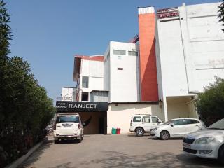 Hotel The Grand Ranjeet - Indore - 1