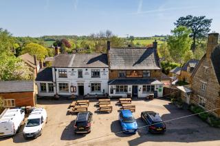 The Sun Inn At Hook Norton - 7