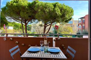 Charming Air-Conditioned Apartment with Terrace & Parking 600 m from the - 8