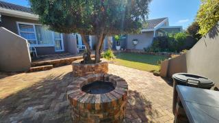 SilverGlades Guest House - 5