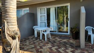 SilverGlades Guest House - 2