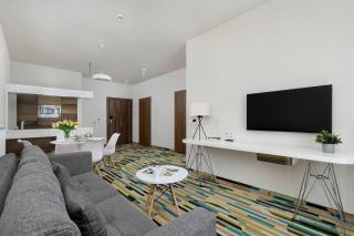 Modern Apartment with Parking & Balcony by Nolcegi Renters - 9