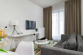 Modern Apartment with Parking & Balcony by Nolcegi Renters - 5