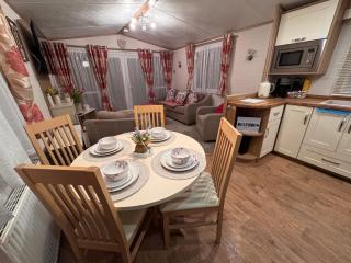 Carnaby Rosedale - 1