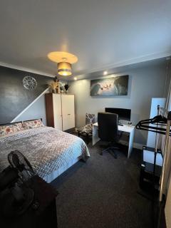 accommodation near Luton city centre - 8