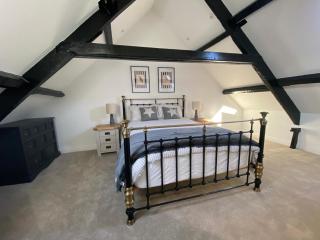 4 Bed in Whitby 96392 - 7