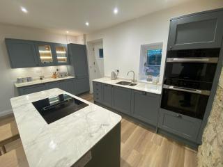 4 Bed in Whitby 96392 - 4