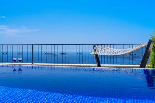 Kalkan'da Deniz Manzaralı Lüks Tatil Villası - 3