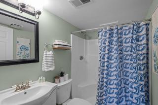 Modern 2BRM 2BATHRM Condo Near Everything in Augusta - 9