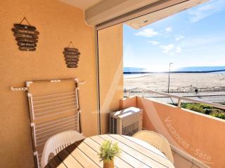 T2 EN 1ERE LIGNE MER AVEC PARKING - 7