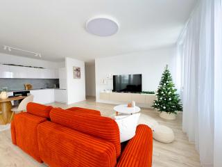 A2 Severna Apartment, Luxury 88m2, Near City Center and High Tatras, Free Parking - 0