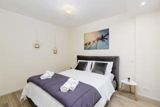 Apartment with internal courtyard - 3