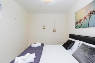 Apartment with internal courtyard - 2