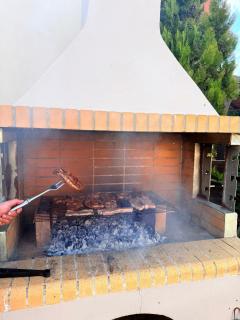 Villa Asterousia with Heated Jacuzzi, BBQ & Lounge - 7