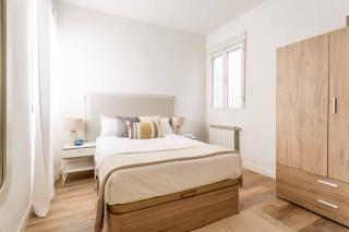 Bright & Spacious 2-BD Apartment in Chueca - 5