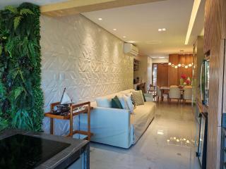 Casa 3 Suites en Cond. c/ Piscina VLN0116 - 1