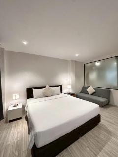 Studio F Sukhumvit - 8