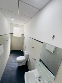 Amore Beach Resort - 4