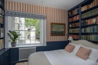 Henge Estate - Large Manor with ensuite double rooms, hot tub and tennis court - 1