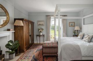 Henge Estate - Large Manor with ensuite double rooms, hot tub and tennis court - 4