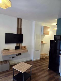 Sawadee Studio, meublé & jardin - Saint-Denis - 8