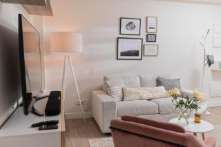 Cozy 2BR Duplex - 2 min walk to Plaza Santa Ana - 1