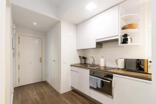 Cozy Studio Near Plaza Castilla - 4