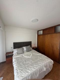 Depto para 4 personas a una cuadra del mar - 8