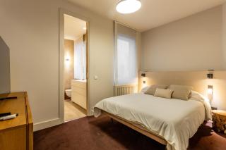 Luxurious 2BD Apartment in Justicia - 6