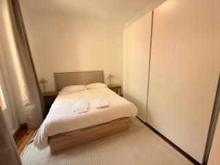 Modern Comfort in Madrid 2BR Gem - 6