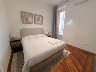 Modern Comfort in Madrid 2BR Gem - 5