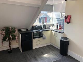 55 Studio 7 - Uplands - 1