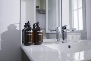 Wonderful 2BR2BA flat overlooking Pedro Zerolo S - 3