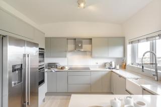 4 Bed in Widemouth Bay oc-s34119 - 1