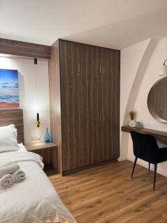 The Colony - By Lime Luxe - 8