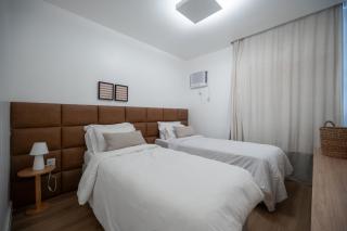Apartamento recém reformado no Leblon - 1