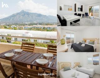 Apartment in the heart of Puerto Banús, with private parking space and communal pool, paddle tennis court and gym - 0
