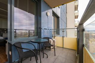 City Bright Apartment with Parking & Balcony - 6